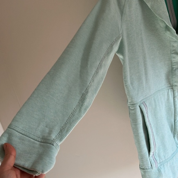 Lululemon Yin to my Yang powder green sweatshirt cardigan - Picture 6 of 8
